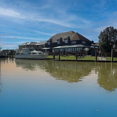 The River Haven Hotel Rye Kültér fotó